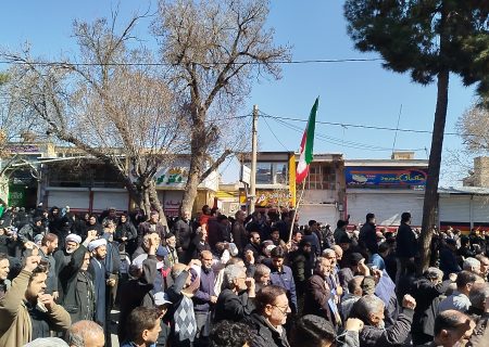 نماز جمعه‌ای که تاریخی شد