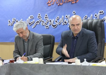 تسریع در بازسازی واحدهای خسارت دیده از جنگ رمضان در بروجرد