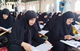 محفل انس با قرآن کریم برای رهبر شهید در بروجرد