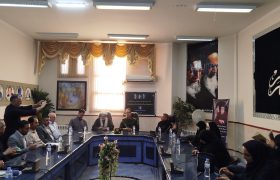 خبرنگاران سربازان خط مقدم و پل ارتباطی مردم و مسئولان هستند