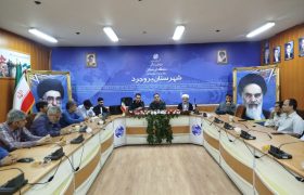 دیدار فرمانده سپاه ناحیه بروجرد با نخبگان شهرستان برگزار شد
