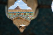 دنیای آرام کاشی و خشت در مسجد امام