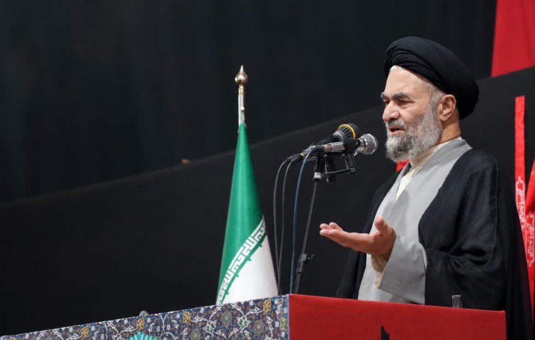 دشمن به دنبال تضعیف ایران است