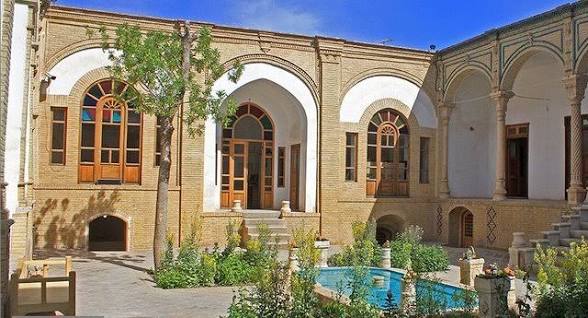 ۷ خانه تاریخی در انتظار سرمایهگذار هستند
